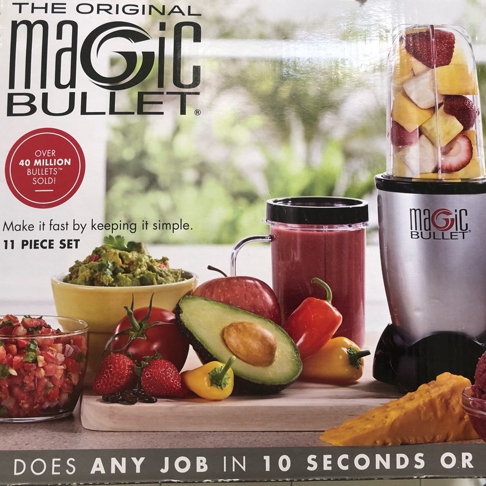 The original Magic Bullet Kitchen Assistant Blender & Mixer Set - Picture 11 of 16